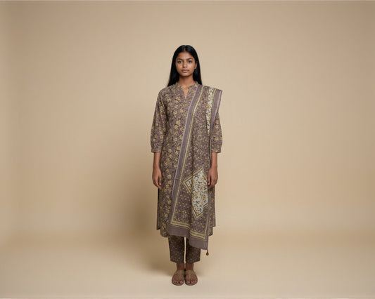 Grey V-Neck Floral Pattern Kurti Set with Tassels